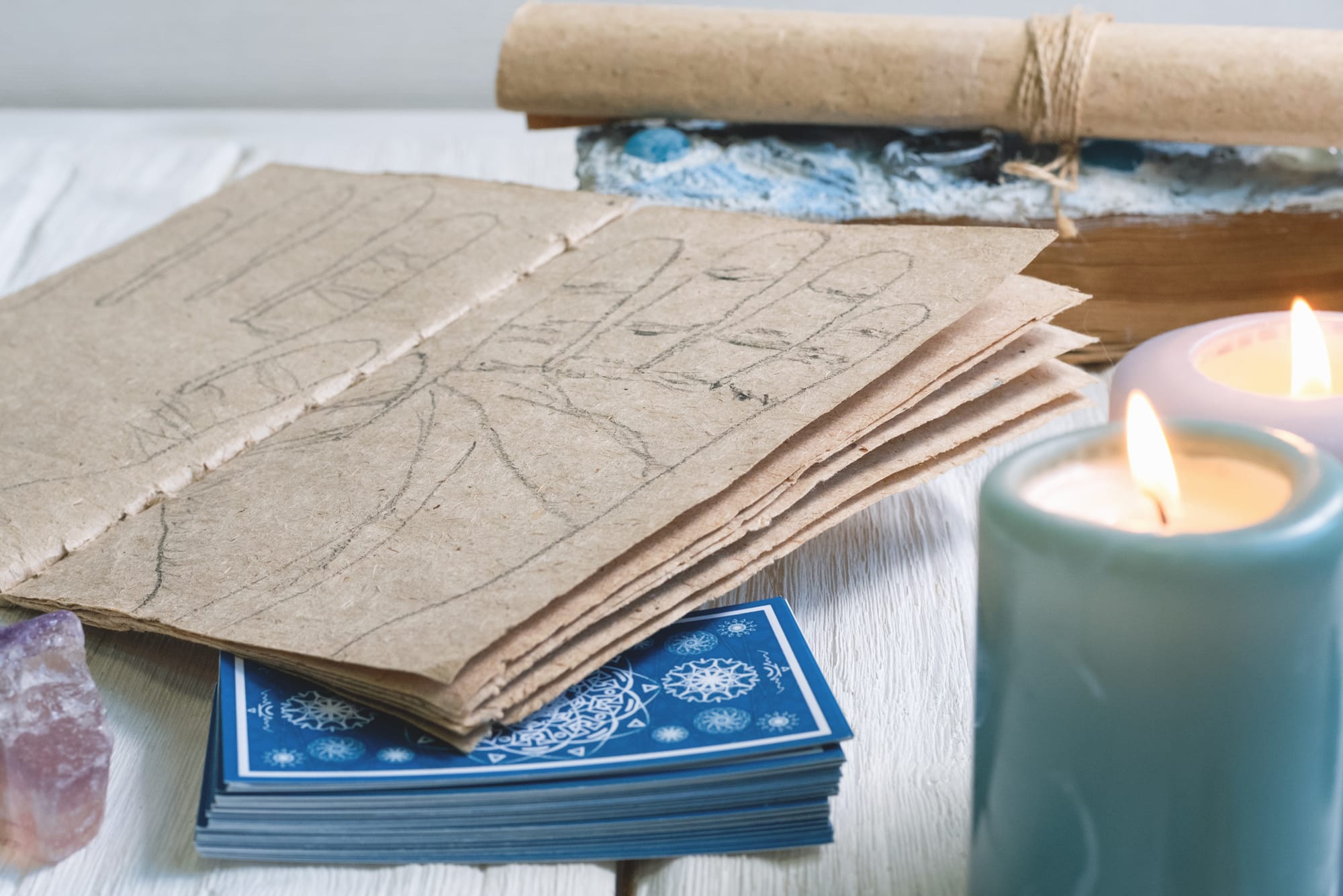 Top 10 Tarot Spreads for Art Therapy, Turning Card Messages into Healing Illustrations