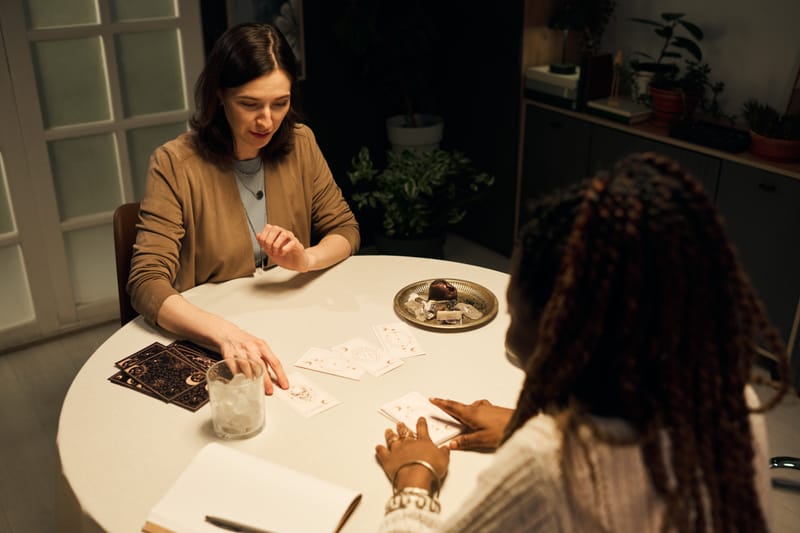 Top 10 Ways to Use a Tarot Journal for Faster Learning and Deeper Self Reflection
