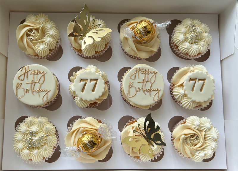 Brownie Stacks, Cakesicles &amp; Cupcakes