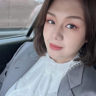 ทนายไอซ์ ณัฐกาญจน์ พุ่มสงวน