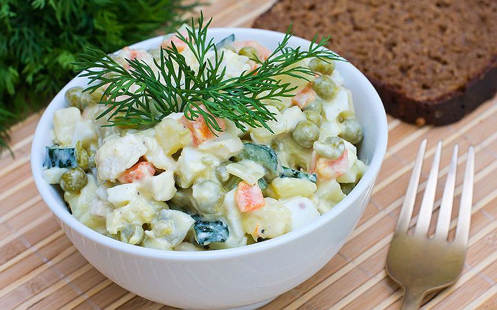 RUS SALAD (STALIC)