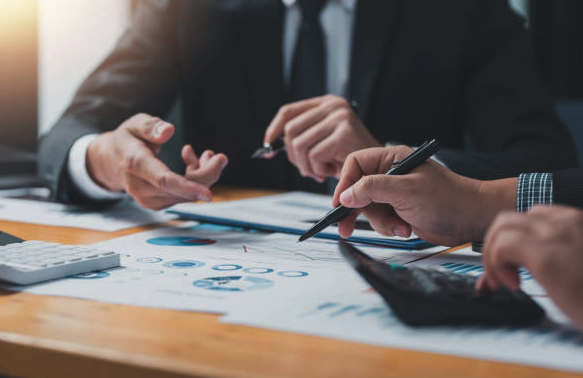 다음머니를 통해 신속하게 현금 마련하는 법: 신뢰할 수 있는 카드 기반 금융 서비스 소개