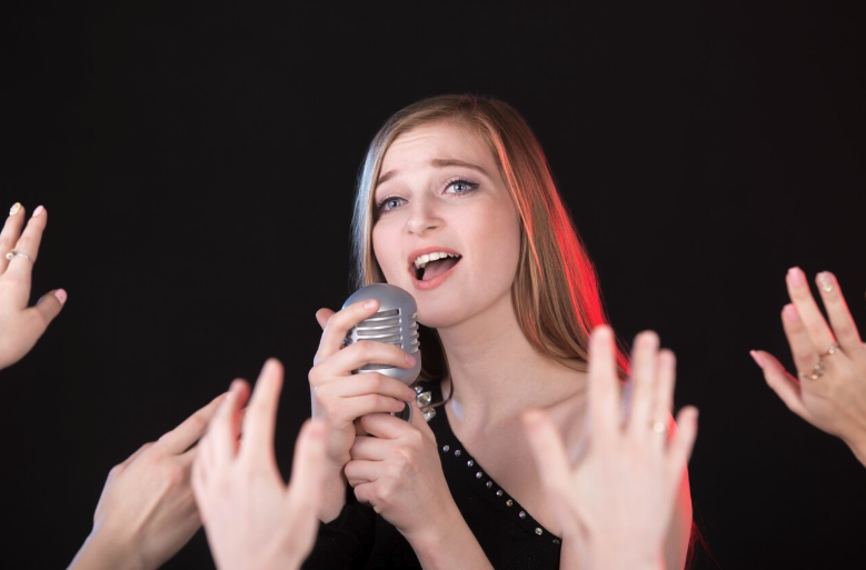 여성 전용 노래방의 새로운 패러다임, 호빠킹으로 즐기는 프라이빗 엔터테인먼트