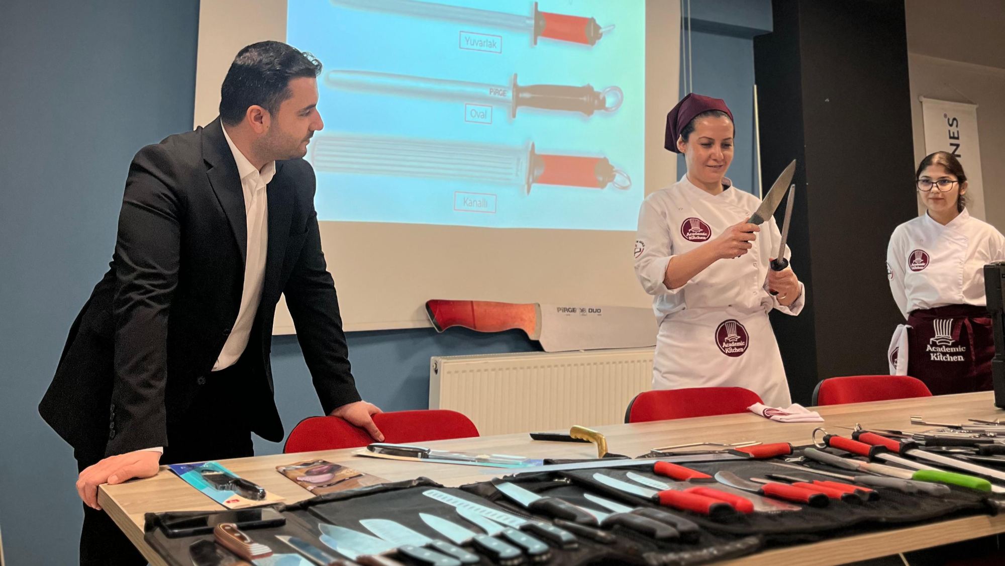 Pirge ile Profesyonel Bıçak Kullanımı Workshop’u