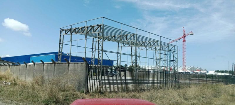 CONSTRUCCIONES METÁLICAS