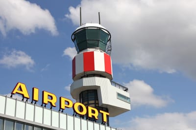 SWA Flight 147 - Tower Near Miss