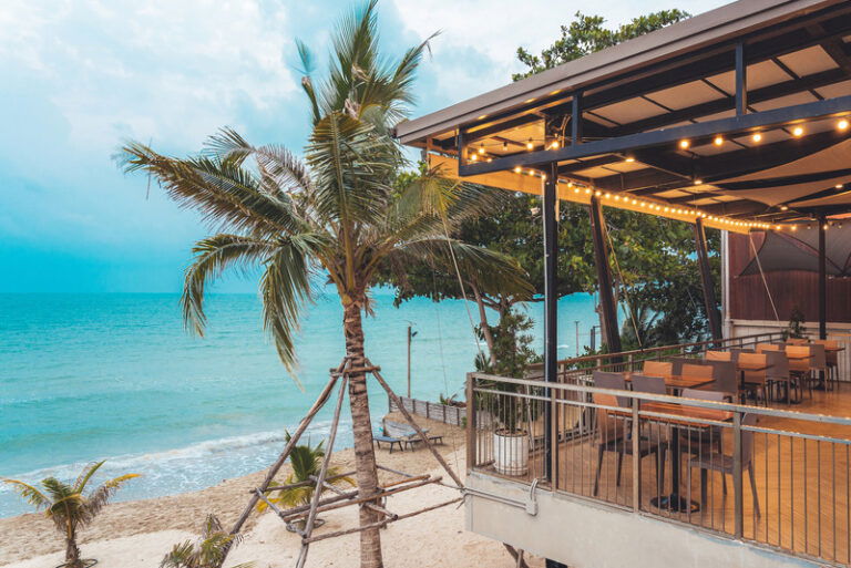 SAND DUNES CHAOLAO BEACH CHANTHABURI