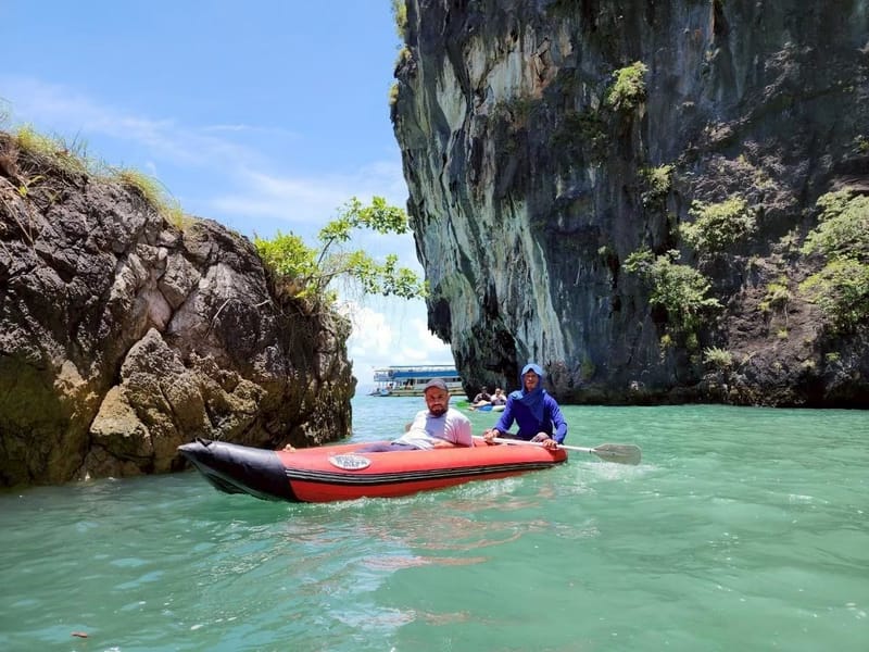 JAMES BOND+CANOE BIG BOAT