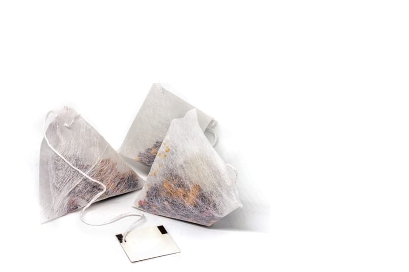 PYRAMID TEA BAG PACKAGING IN HEAT SEAL ENVELOP