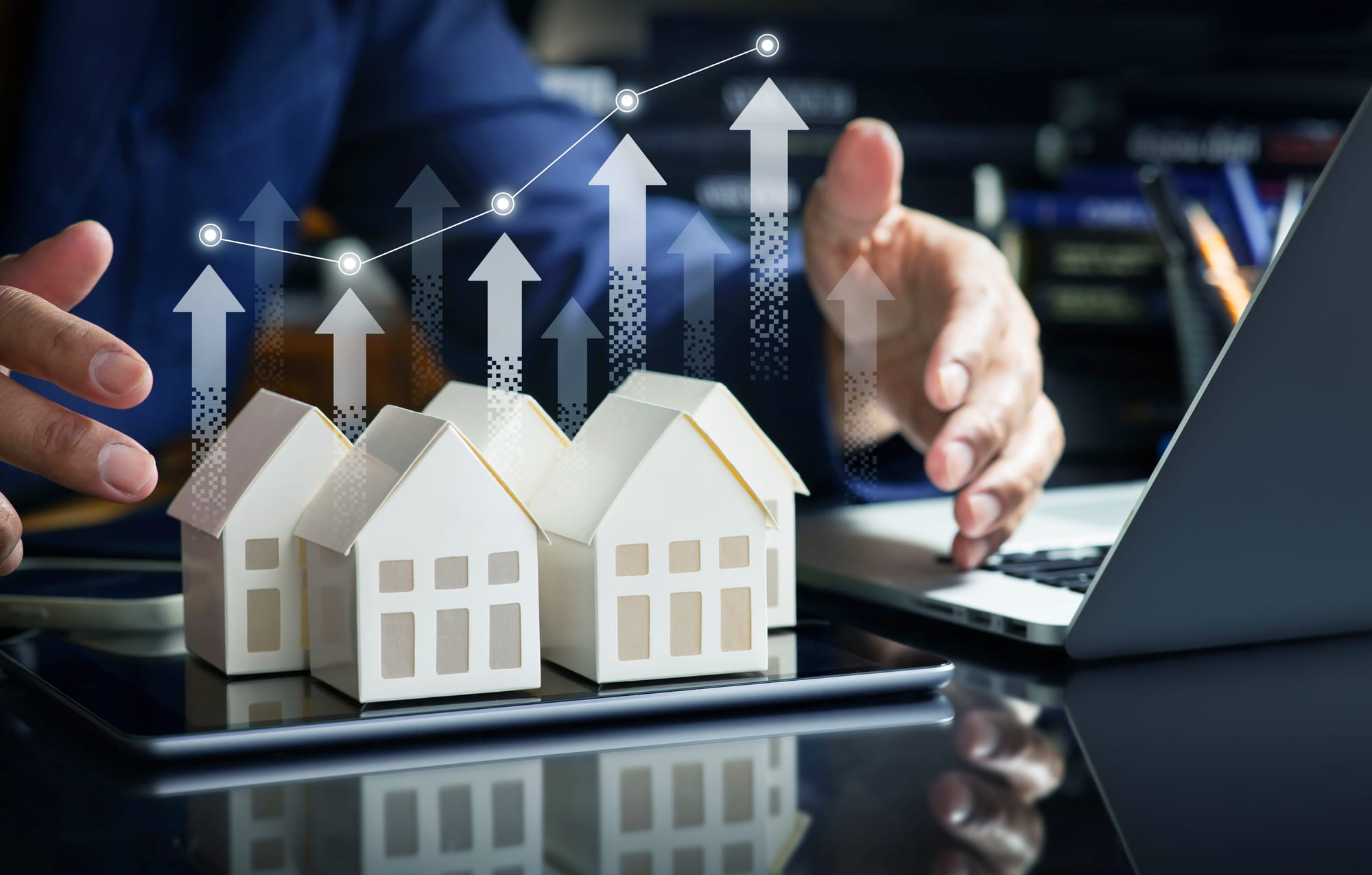 Bookkeeping for Real Estate Investors and Contractors: Build Reporting That Drives Better Decisions
