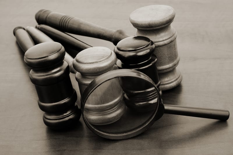 الخدمات القانونية