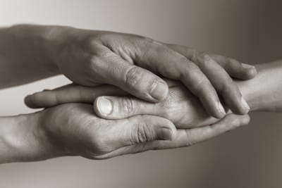 Deuil et Somatothérapie : mon expérience pour traverser une perte brutale