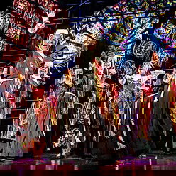 Alan Menken: Apácashow (2016)