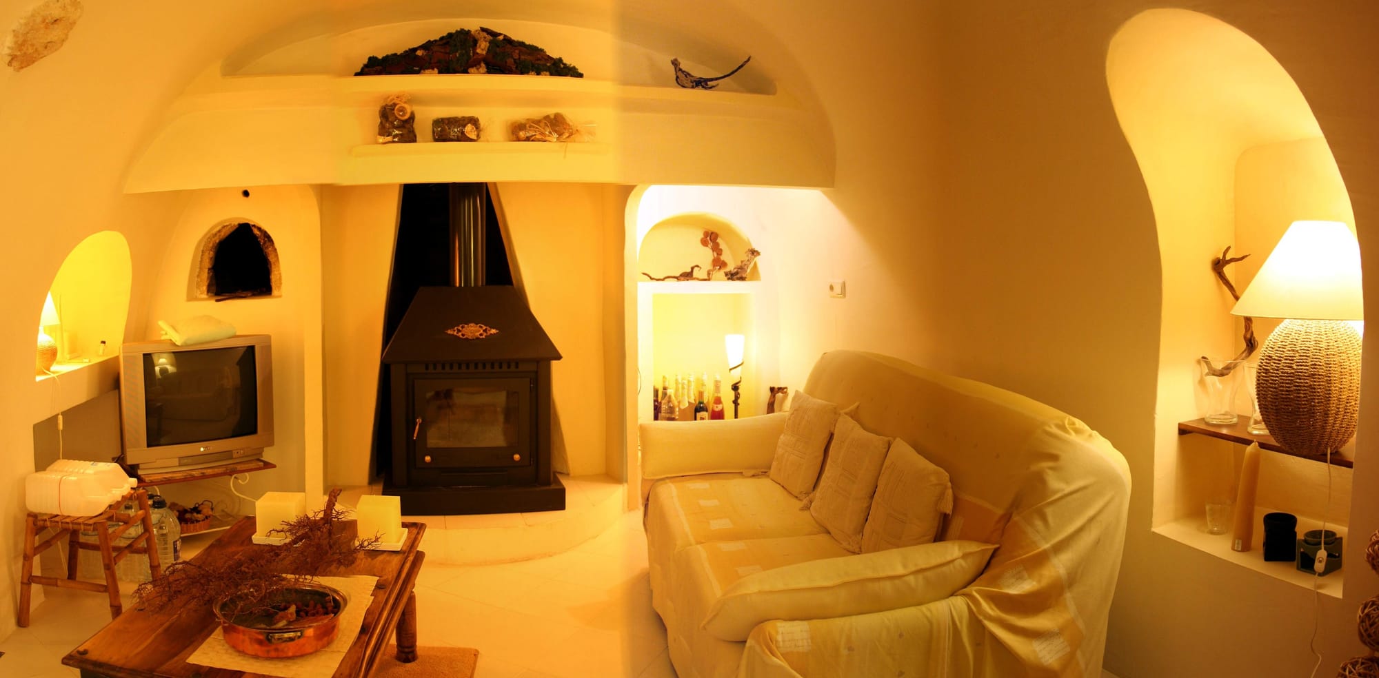 Cueva in the livingroom