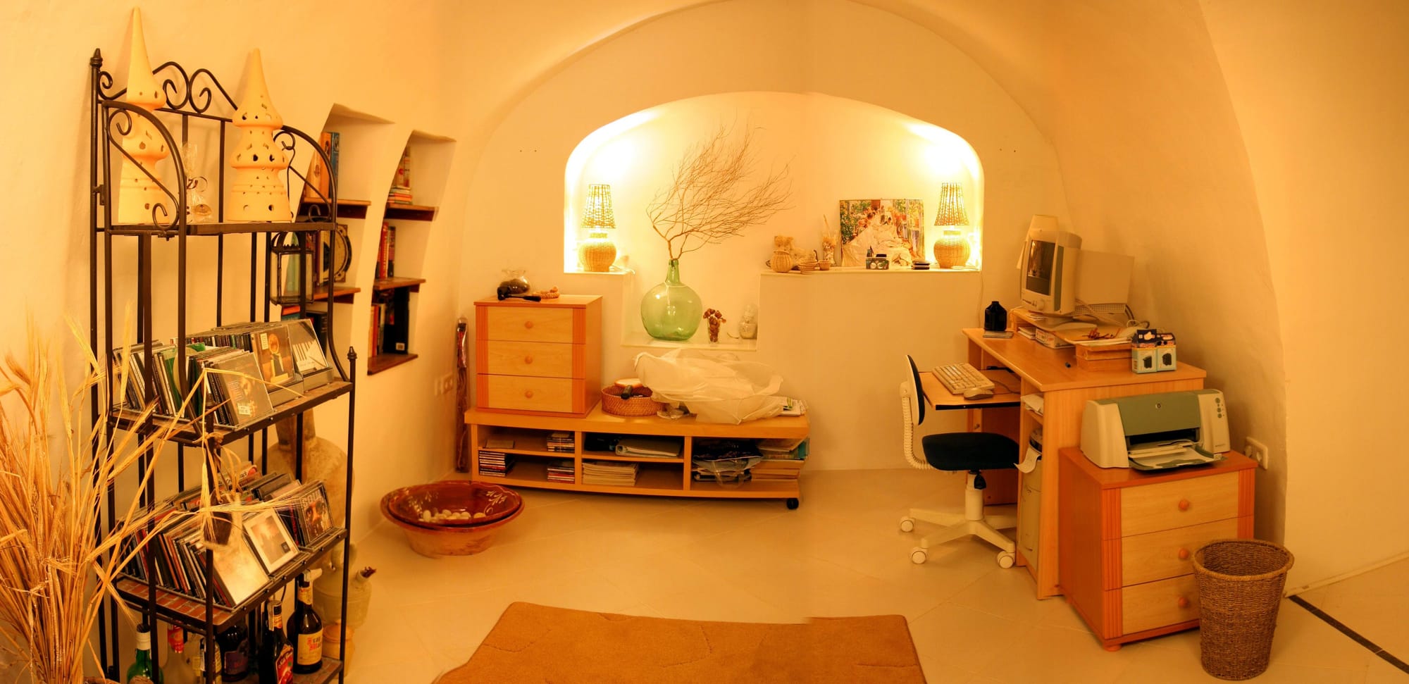 Cueva in the livingroom