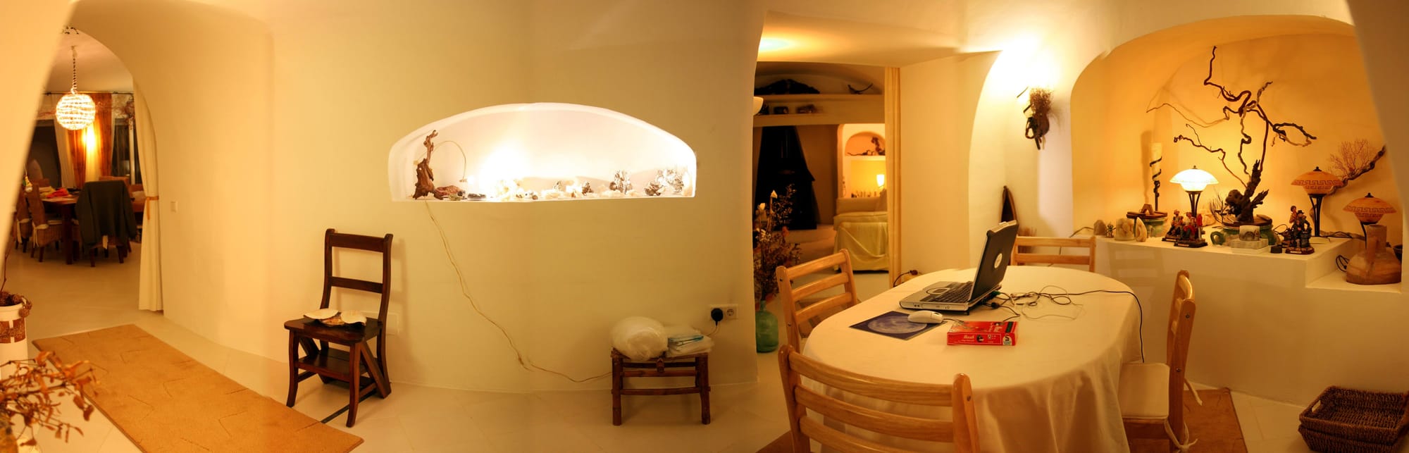 Cueva in the livingroom