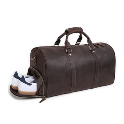 Timeless Style and Functionality – Leather Bags for Men in Europe