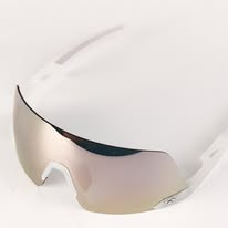 ARENA Eyewear – משקפי השמש הספורטיביים שמשנים את חוקי המשחק image