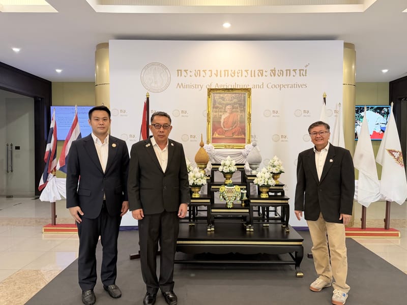 วันที่ 13 กรกฎาคม 2569 | สมาคมผู้ส่งออกและผู้ผลิตไทย เข้าพบ ท่านสรวุฒิ เนื่องจำนงค์  เลขานุการรัฐมนตรีว่าการกระทรวงเกษตรและสหกรณ์ ณ กระทรวงเกษตรและสหกรณ์