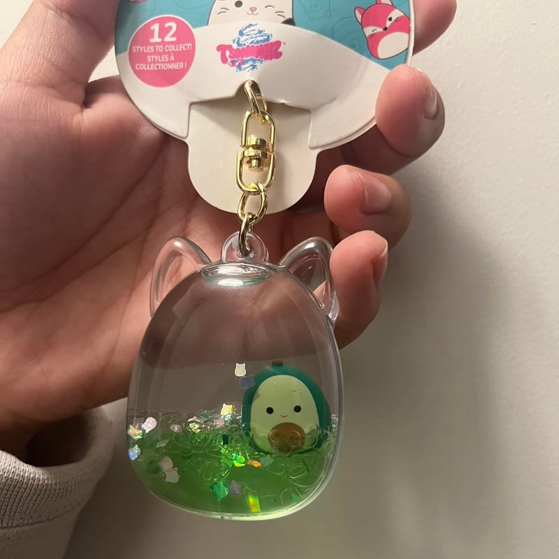 Squishmallows tsunameez keychain