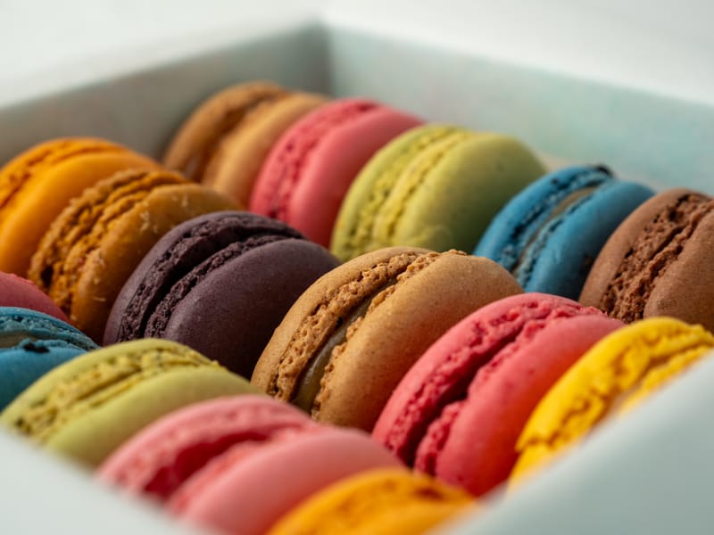 FRENCH MACARON