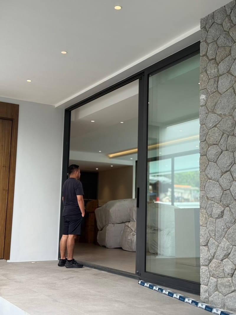 ประตูหน้าต่าง