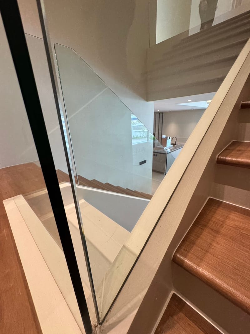 ราวกันตก Showwr