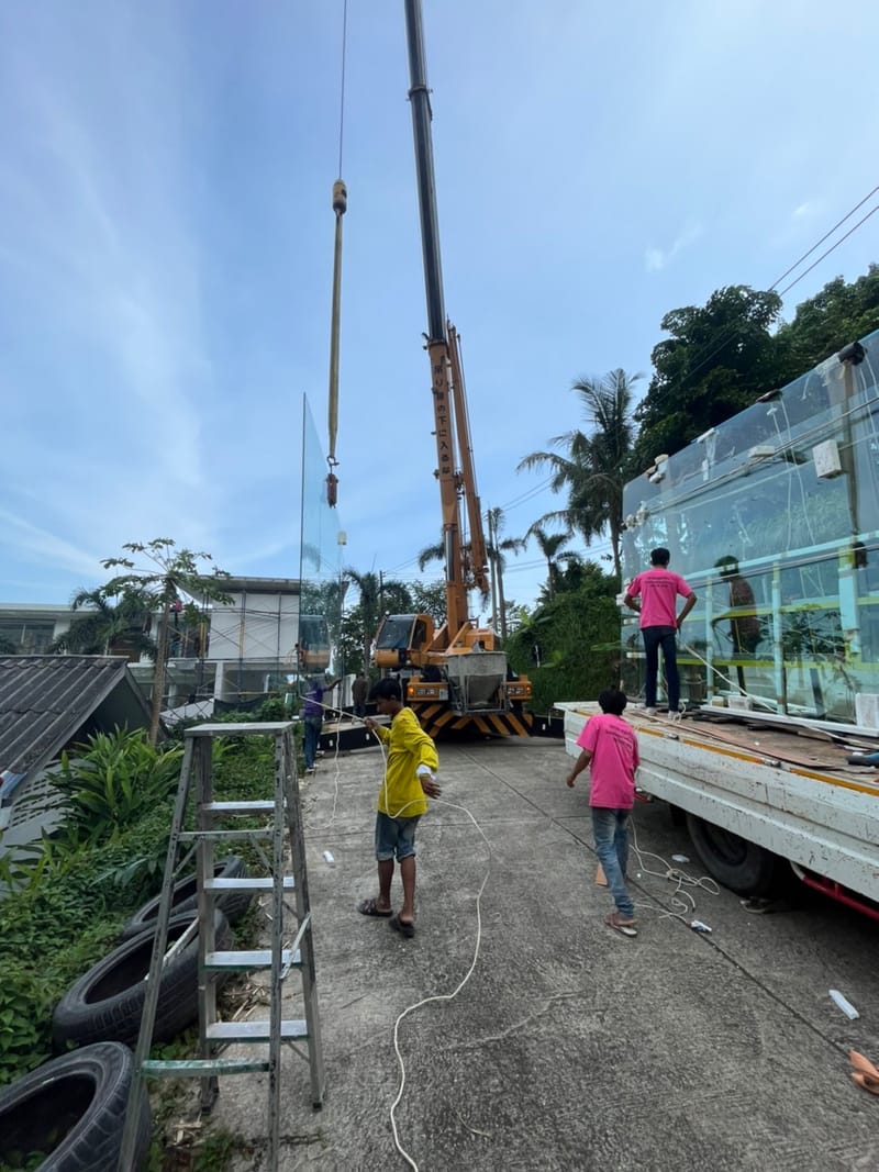 ประตู หน้าต่าง ราวกันตก Shower