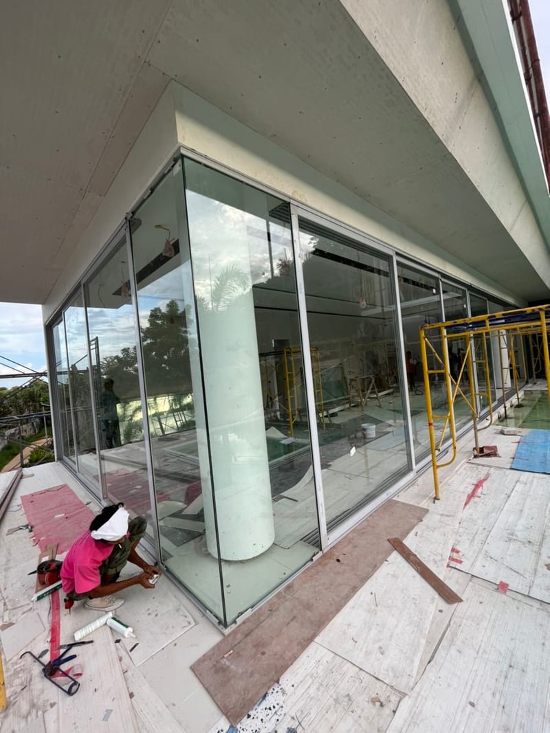 ประตู หน้าต่าง ราวกันตก Shower