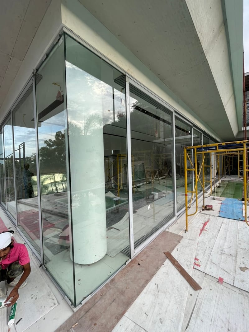 ประตู หน้าต่าง ราวกันตก Shower