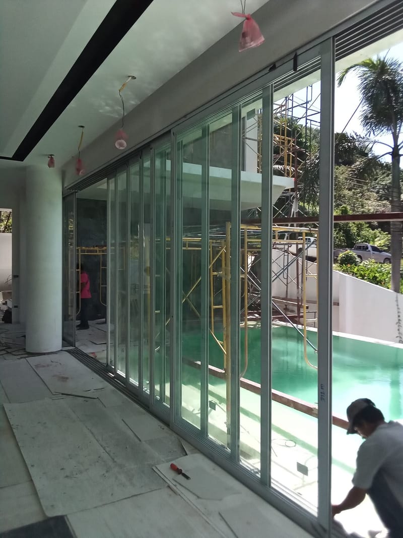 ประตู หน้าต่าง ราวกันตก Shower