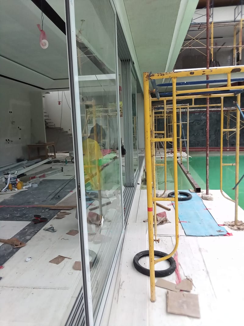 ประตู หน้าต่าง ราวกันตก Shower