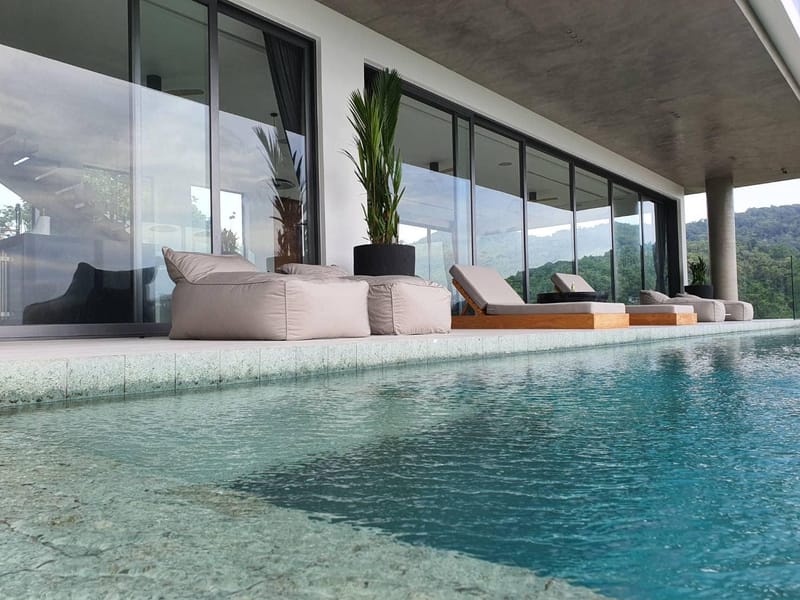 ประตู หน้าต่าง ราวกันตก Shower