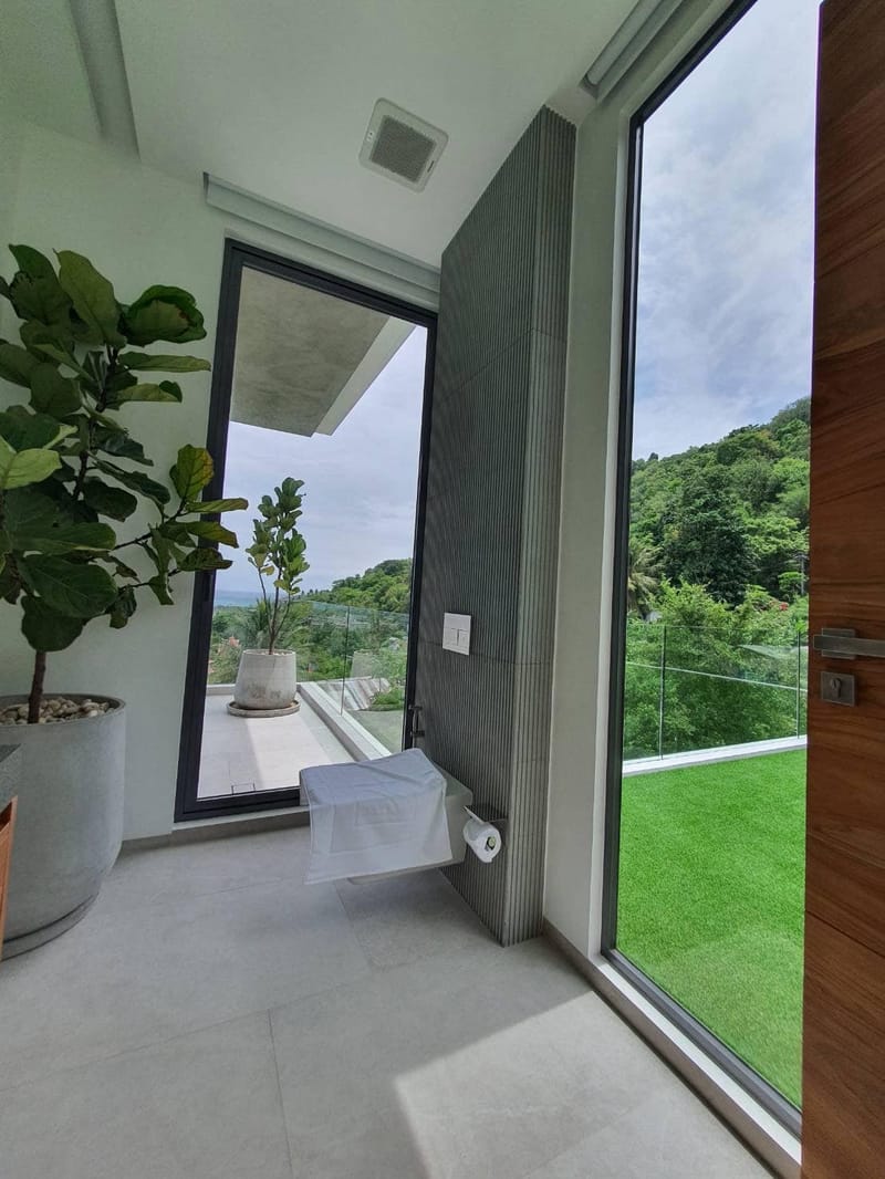 ประตู หน้าต่าง ราวกันตก Shower