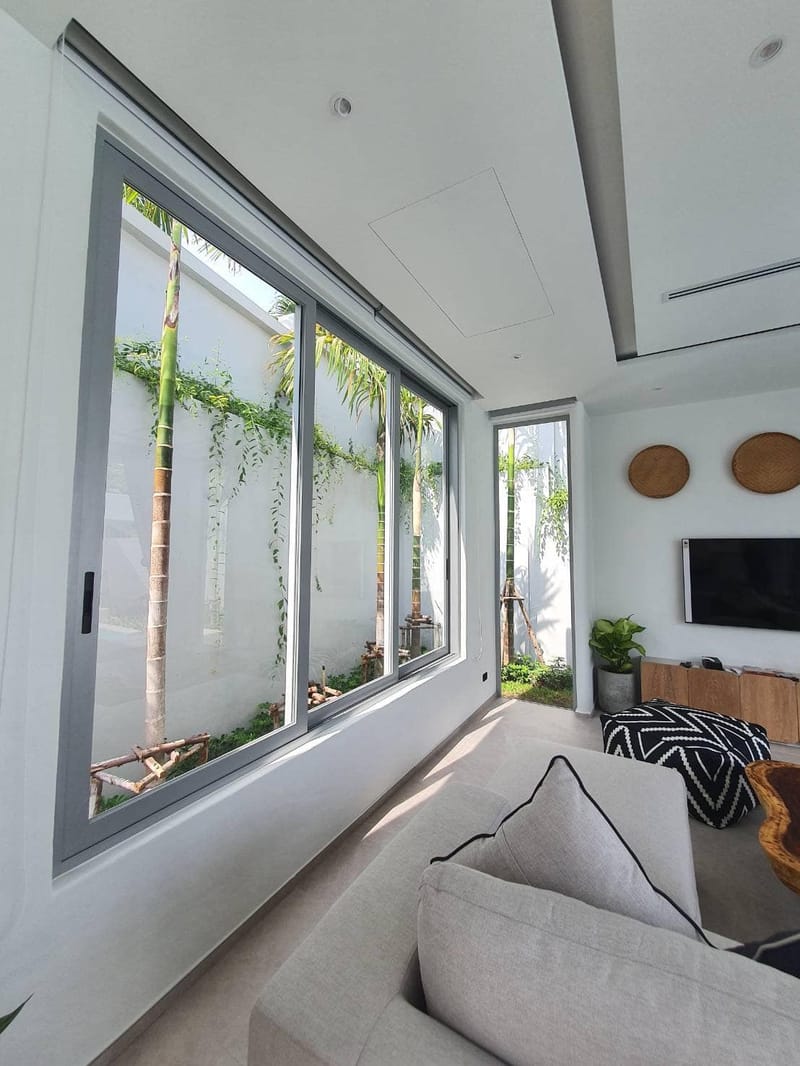 ประตู หน้าต่าง ราวกันตก Shower