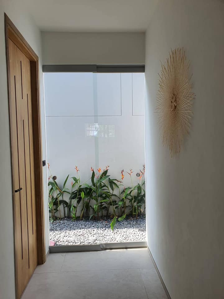 ประตู หน้าต่าง ราวกันตก Shower