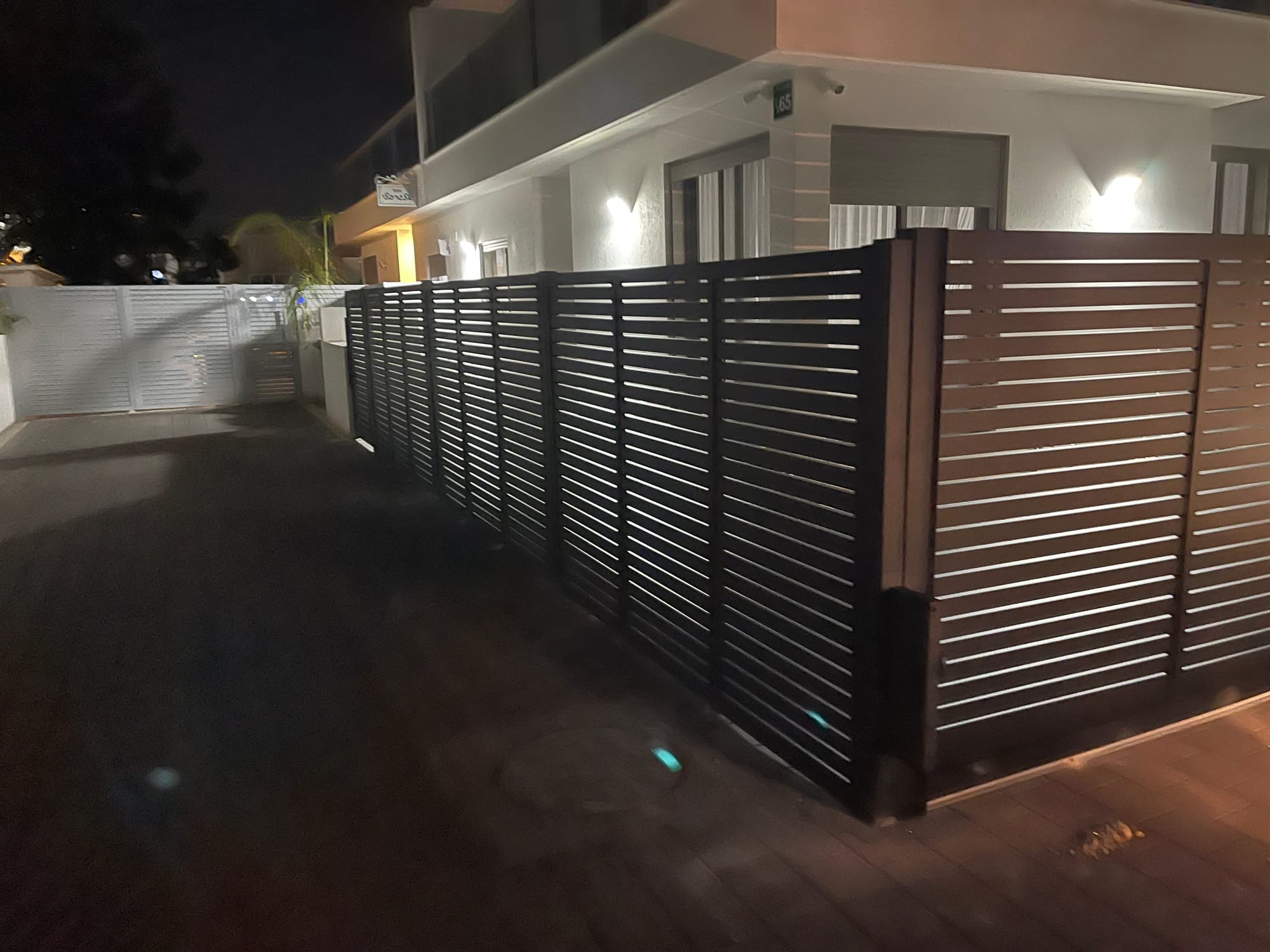 גדרות אלומיניום