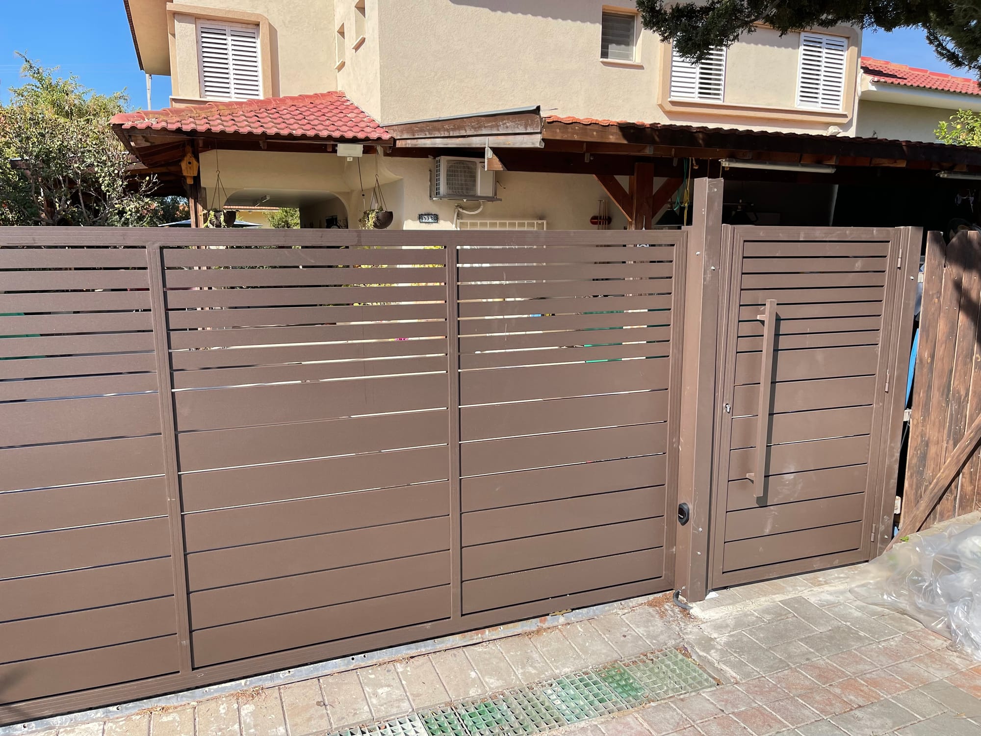 גדרות אלומיניום