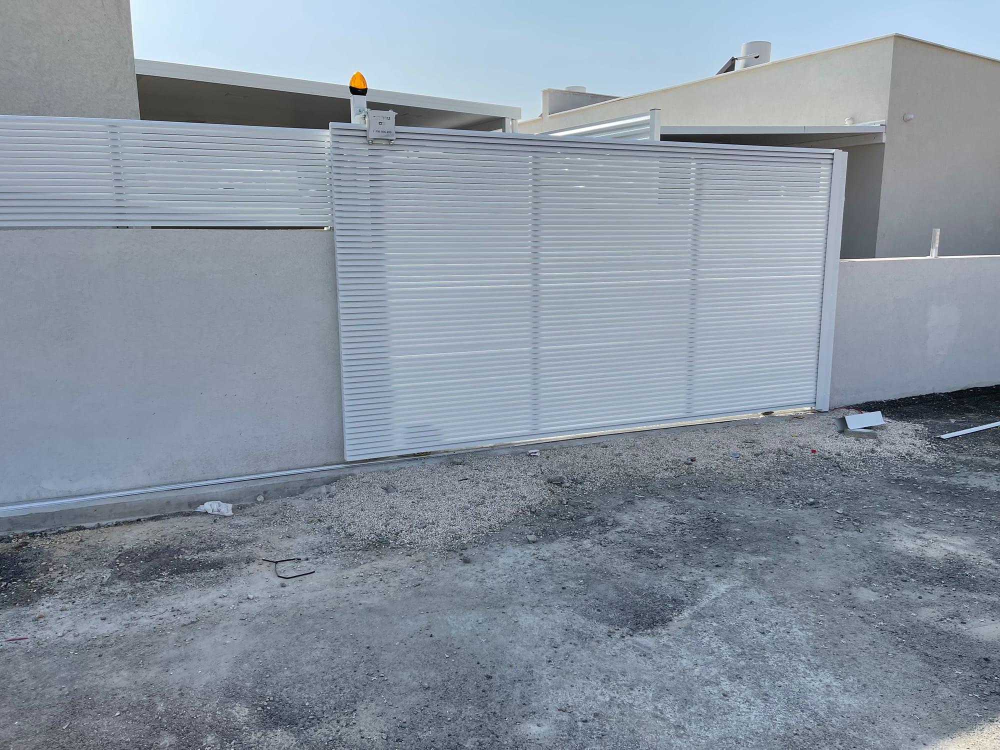 גדרות אלומיניום