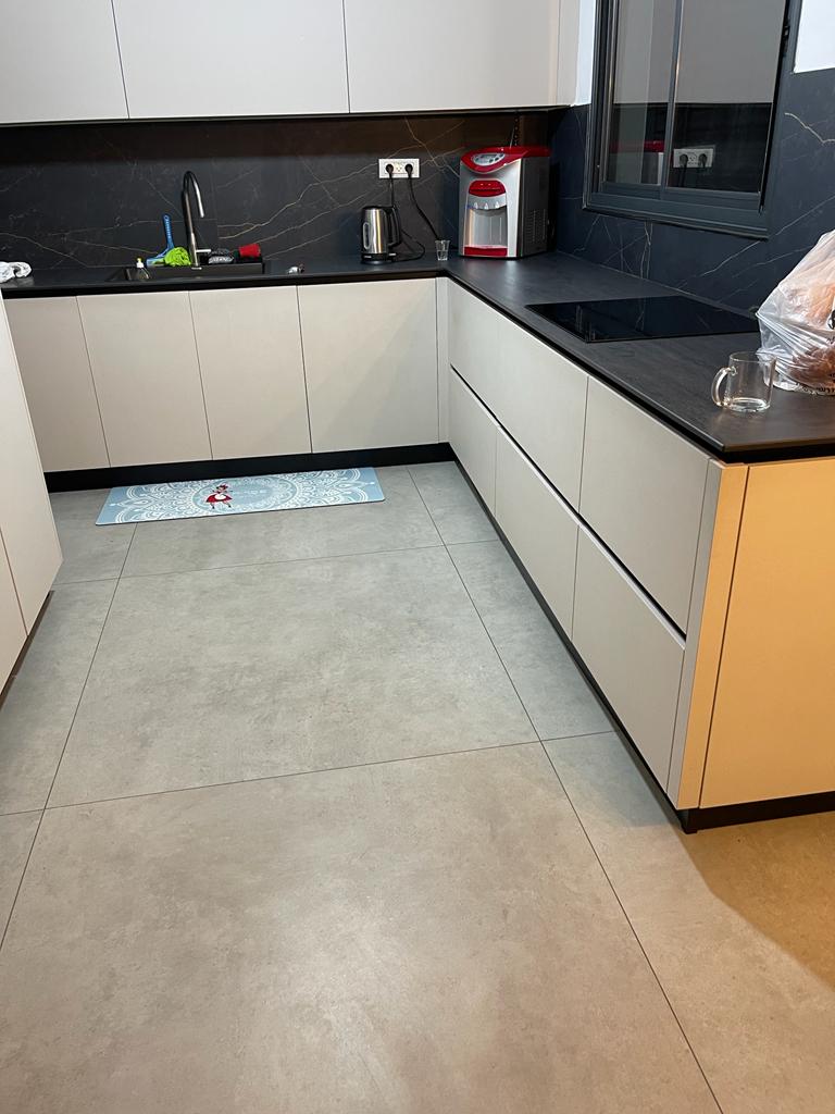 מטבחים מעוצבים בהתאמה אישית, עם אפשרות להדמיה ממוחשבת לכל לקוח, כך שתוכלו לראות את המטבח שלכם לפני הבנייה.