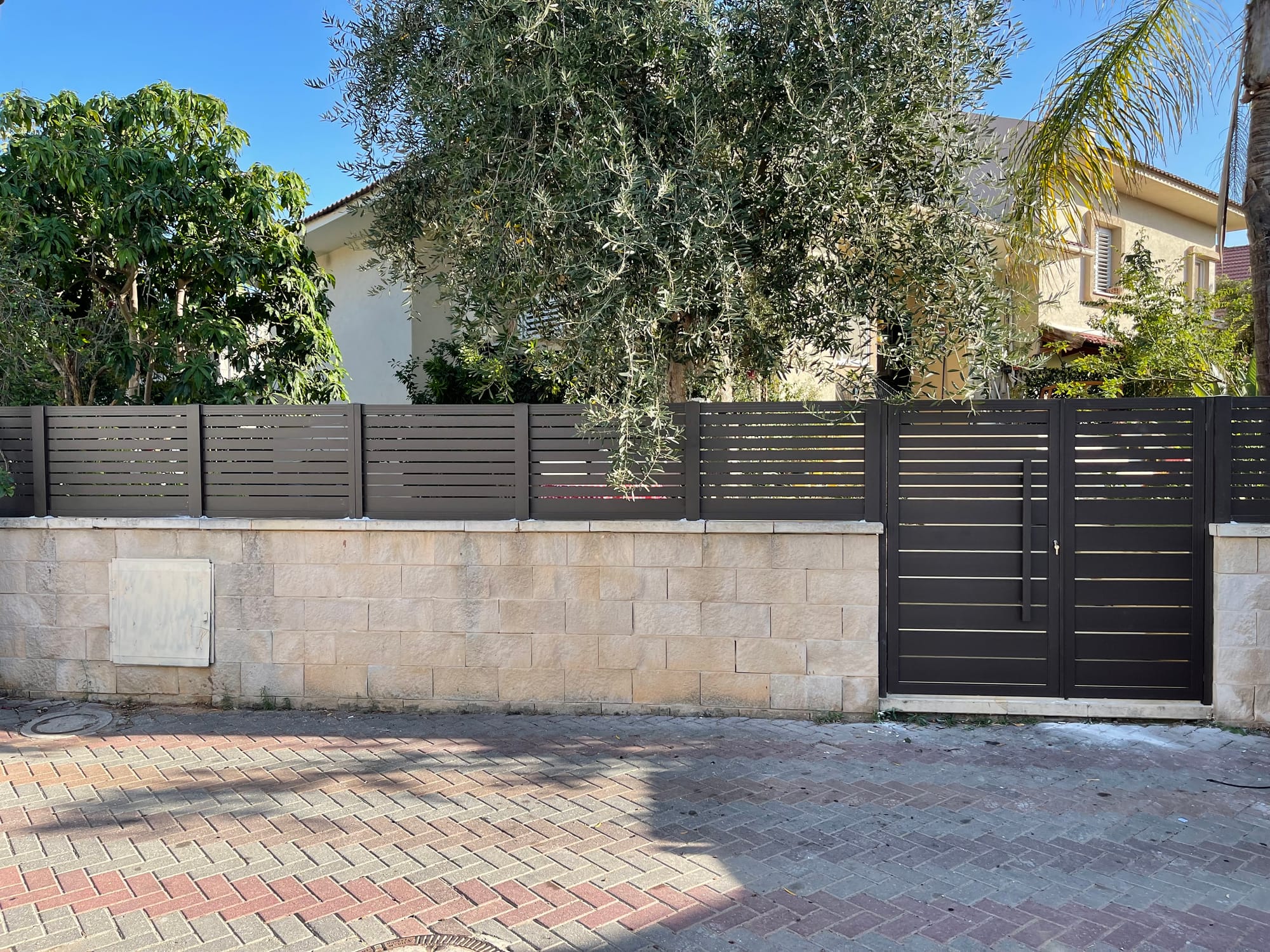 גדרות אלומיניום – לשדרג את המראה החיצוני של הבית שלכם.