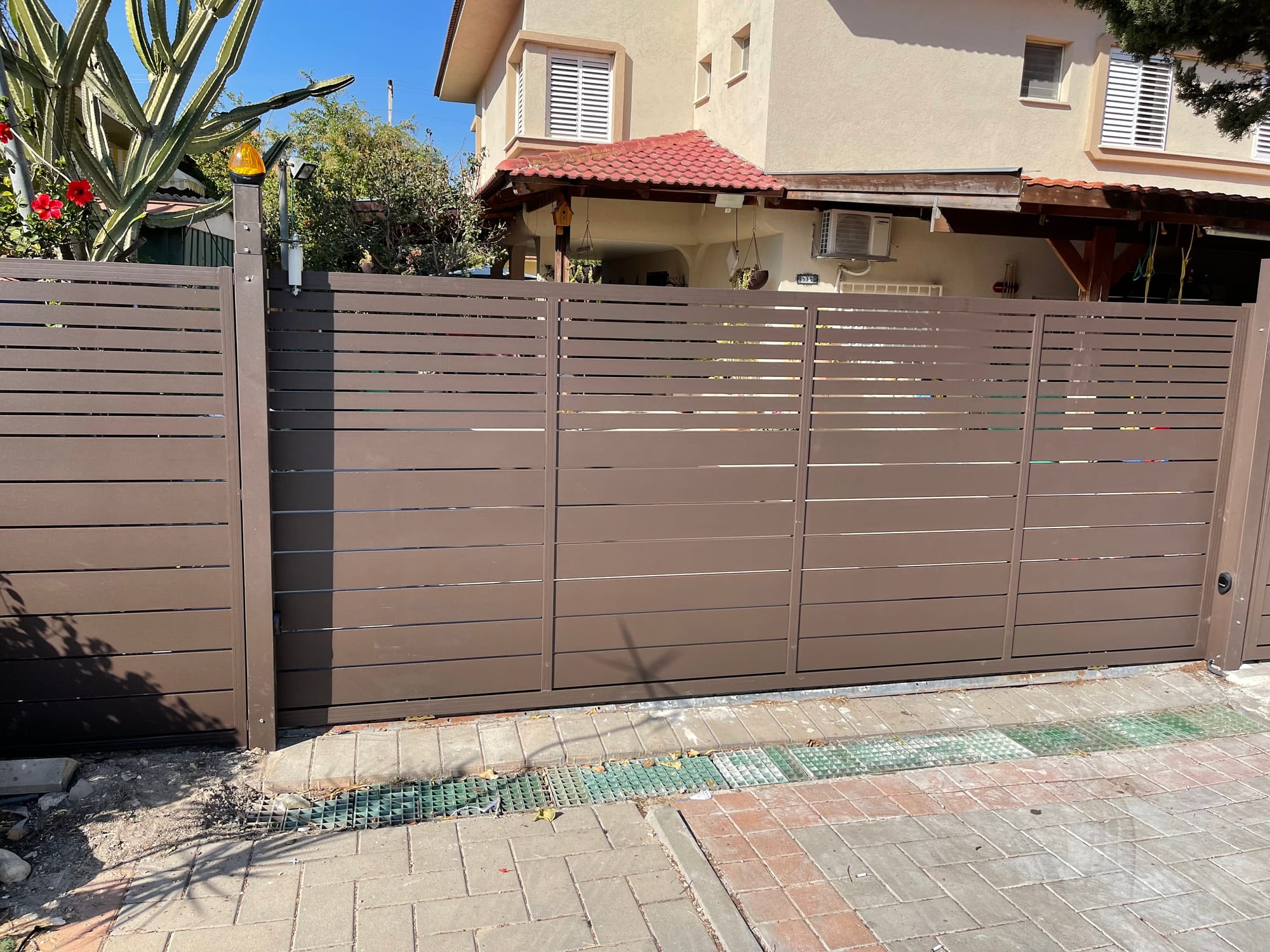 גדרות אלומיניום – לשדרג את המראה החיצוני של הבית שלכם.