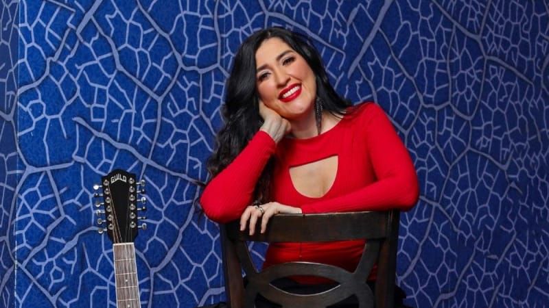 Sol Cuevas lanza 11:11 su primer disco