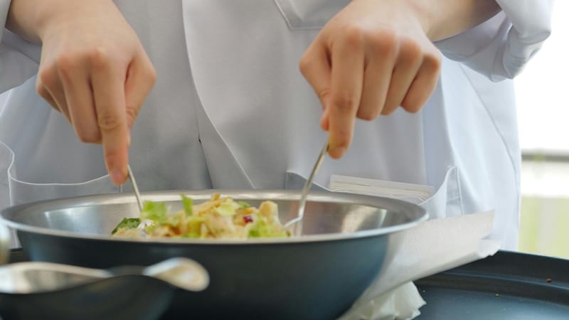 Gastronomía sostenible: compra con conciencia, cocina con amor