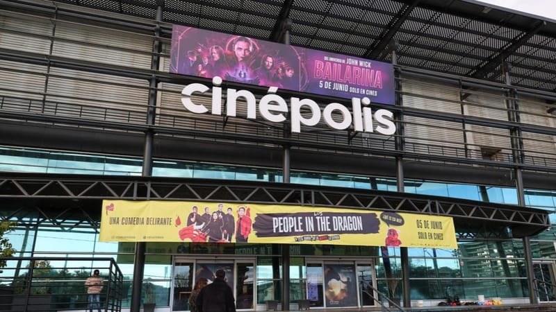 Crisis y puesta en venta: el emblemático Cinépolis La Reina busca nuevo dueño