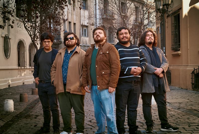 Hermanos y Peatones regresa con “La mujer de los árboles”: una oda a la conexión con la naturaleza