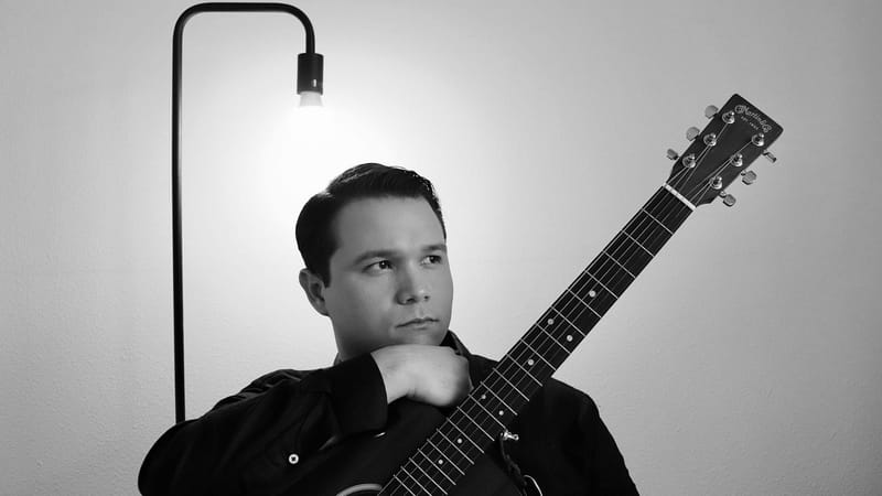 Liam lanza su nuevo álbum “A-temporal”: un viaje acústico, experimental y reflexivo sobre el tiempo