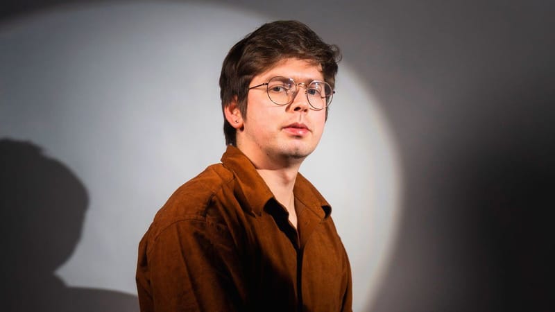 Nico Carreño celebra el aniversario de ISRS con concierto íntimo en Matucana 100