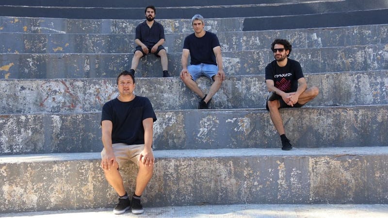 Los Brandon Marlos publican ¿Qué pasó?, su primer disco de punk moderno, sátira y rabia contenida