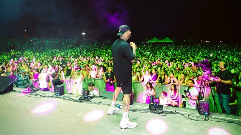 Nicky Jam culmina su gira europea con llenos totales
